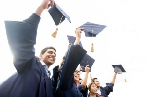 Online Order Cap and Gown